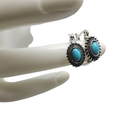 Turquoise Stone Oval Shape Stud Earrings Silver Tone Vintage - Picture 2 of 5